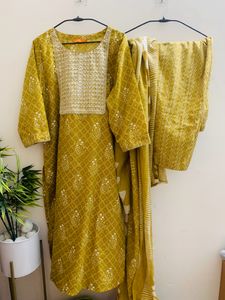 Elegant Olive Green Embroidered Kurti Set