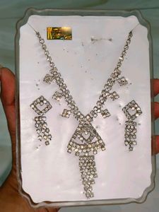 Sparkling Jewelry Set american diamonds