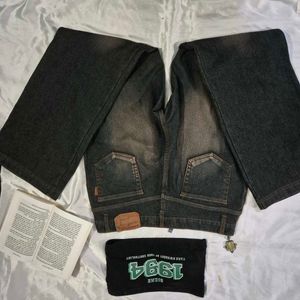 Straight Fit Y2K Denim Vintage