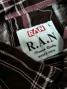 Best Shirt 👕 Maroon Colour