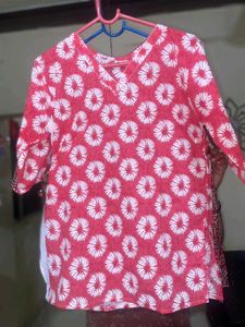 Patterned V-Neck Tops Bundle