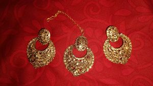 Earrings And Mangtika Set