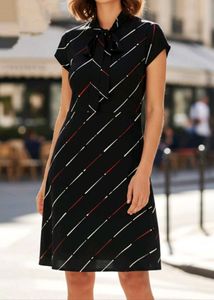 Chic &amp; versatile tie-neck dress!✨