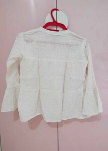 Zudio White Top With Bell Sleeves (Size XS)