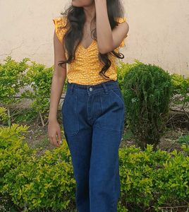 Yellow Tied Up Top✨
