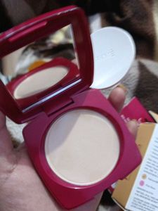 Lakme &amp; Pond&#39;s Face Powder Lot