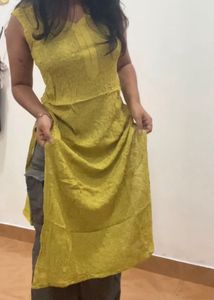 Nykaa Label Aishwaryrika Green Chikankari Kurti