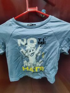Cool Graphic Crop Top