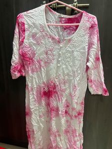 PINK AND WHITE  TIE DYE CHIKANKARI KURTA
