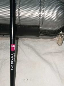 ELLE 18 Eye Drama - Bold Black