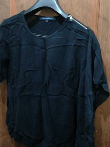 Unique And Fashionable Girls Top
