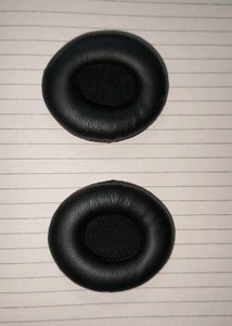 Crysendo 5cm by 6 cm oval headphones earpads.