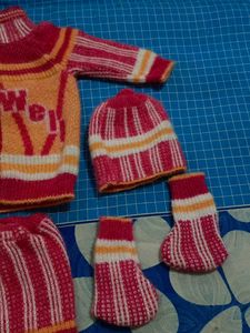 New Born Baby Wool Dresses With Cap And Socks