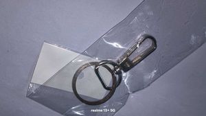 New Keychain 🔥 Totally Unused