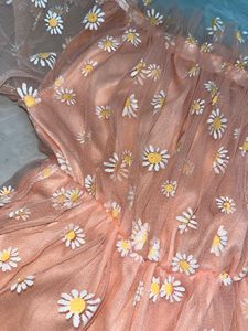 Daisy Print Mesh Top