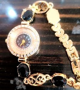 Elegant Gold-Tone Watch
