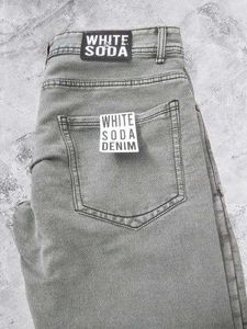 Free Gift With IMPORTED MOST DEMANDED DENIM JEANS