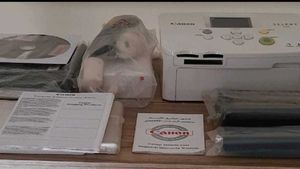 New Canon CP760 Selphy Photo Printer