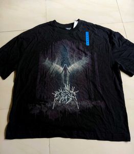 NEW Graphic Print Black T-Shirt