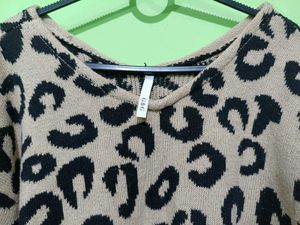 Leopard Print V-Neck Sweater