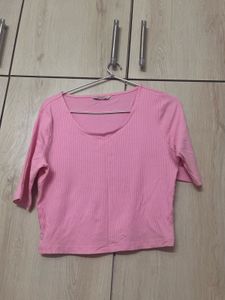 Pink Ribbed Crop Top