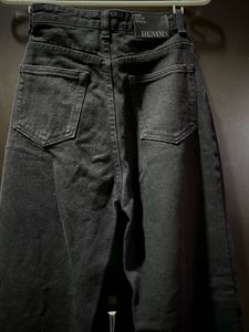 Off-Duty Ripped Wide Leg Black Jeans