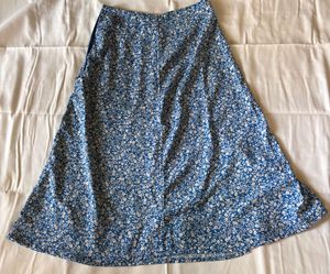 FLORAL PRINT SKIRT🦋🌀