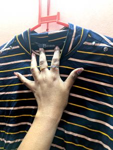 🟡🟢🔵Multicolored Patterned Top🟤🔴🟣
