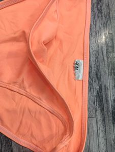 H M look 🧡