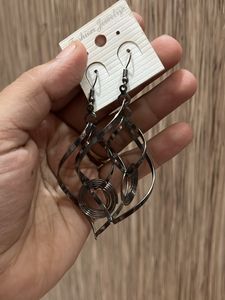 Stylish Wave Earrings