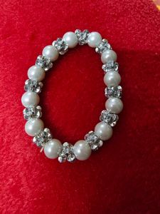 Pearl Bracelet