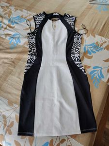 Black &amp; White Geometric Sleeveless Dress