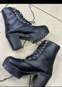 Black Platform Heel Boots