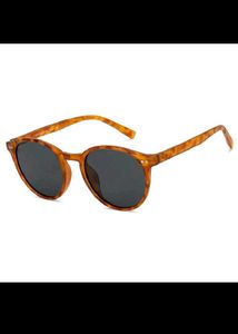 Tortoise Shell Round Sunglasses