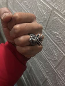 FASHION RING.