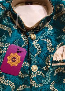 Elegant  bottle Green Floral Kurta Set