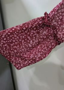 Ask Star Pretty Floral Top!