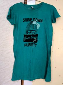 Shine Down Graphic Tee 🍃