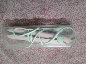 NEW MINI HAIR STRAIGHTENER