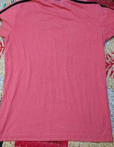 Adidas T-shirt