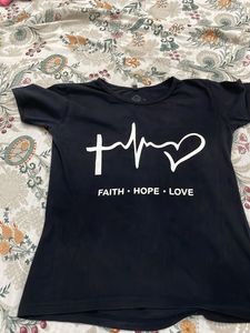 Its Crop Top N T Shirt Combo In Size S