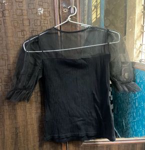 Brand: MIRABIMIRABI V-Neck Mesh Yoke Trim Fitted T