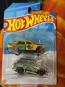 Hot Wheels 2-Pack: Surf Adventure & Beach Taxi