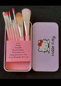 Hello Kitty Brush Set