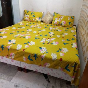 Floral Bedding Set