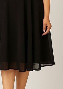Elegant Black Midi Dress