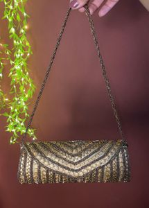 Elegant Beaded Clutch Shadi Season Ready !