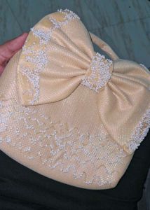 Bow Elegant Clutch