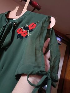 GREEN DRESS