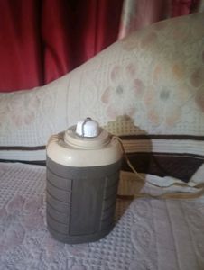 Hot And Cold Water Storage Bottle